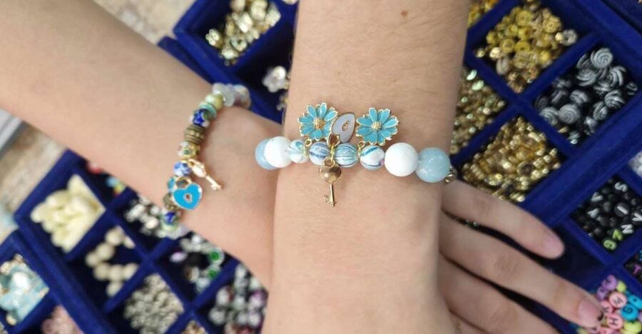 Paris: Custom Souvenir Bracelet Workshop - Who Will Enjoy This Most?