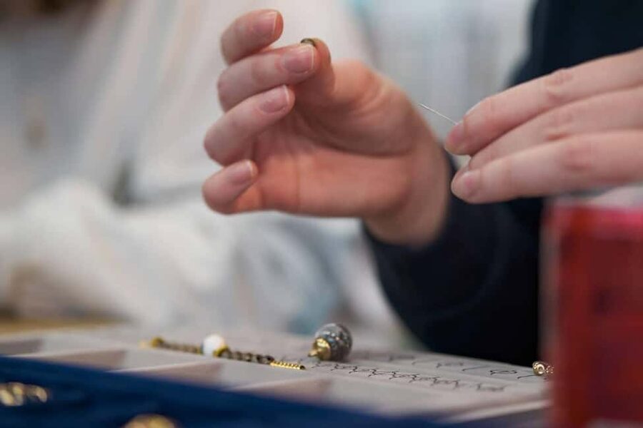 Paris: Custom Souvenir Bracelet Workshop - Price, Value, and the Drink Question