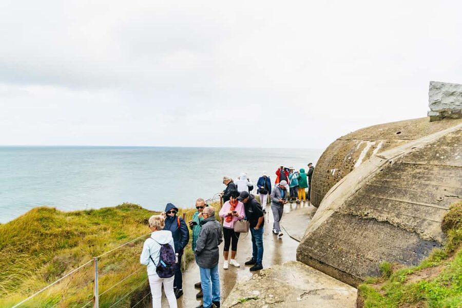 Paris: D-Day Landmarks and Mont Saint-Michel Guided Tour - Pointe du Hoc and the cliffs of D-Day