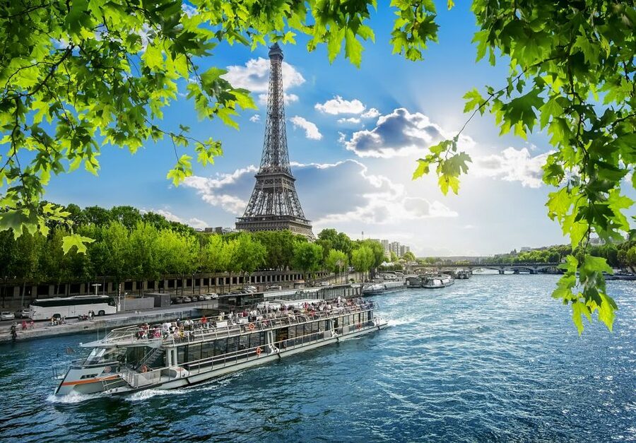 Paris: Day or Sunset Cruise with Drink, Ice Cream or Dessert - What makes this Seine cruise worth your hour