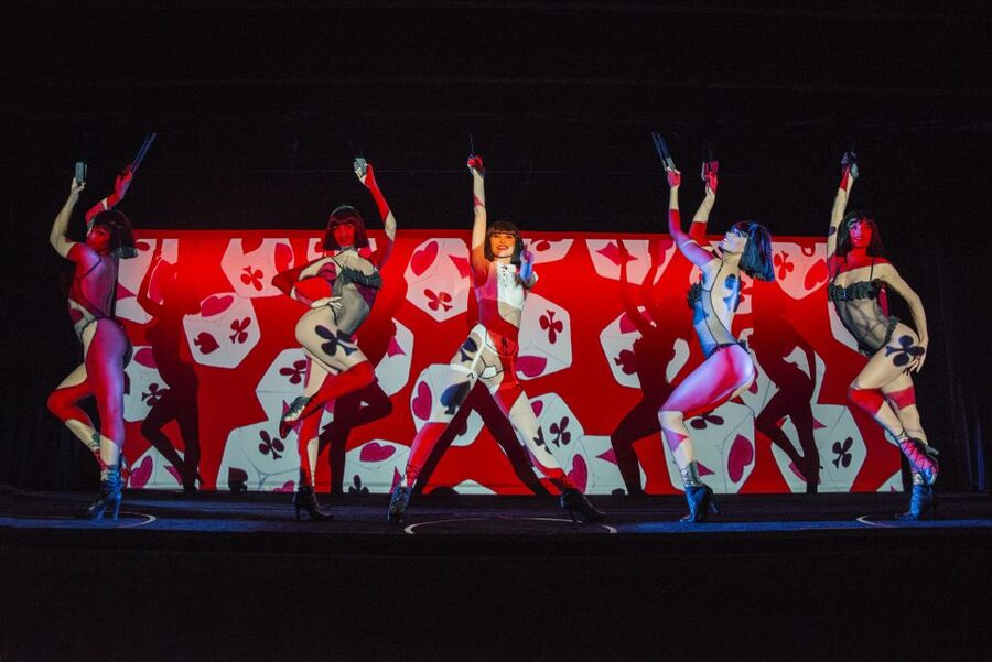 Paris: Dinner at Ginger Restaurant & Show at Crazy Horse - Booking details worth checking