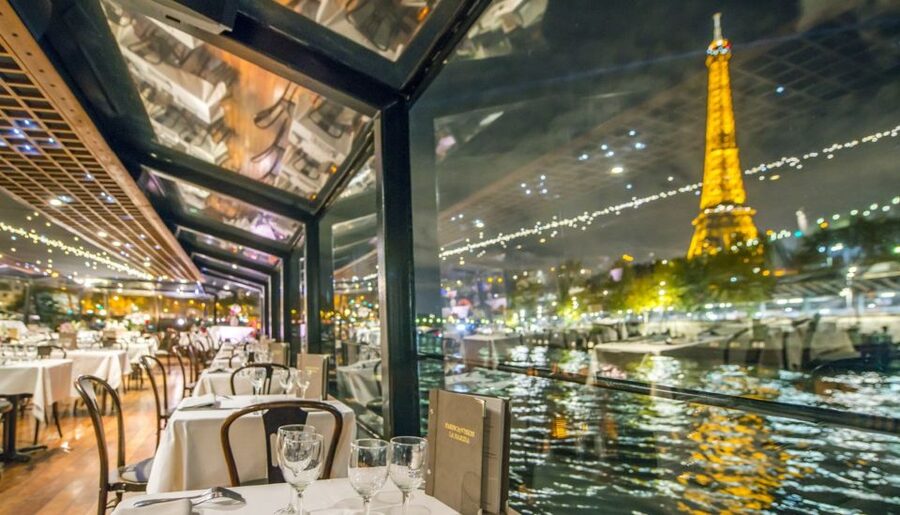 Paris: Dinner Cruise on the Seine and Eiffel Tower 2nd floor - How the five-hour schedule may feel