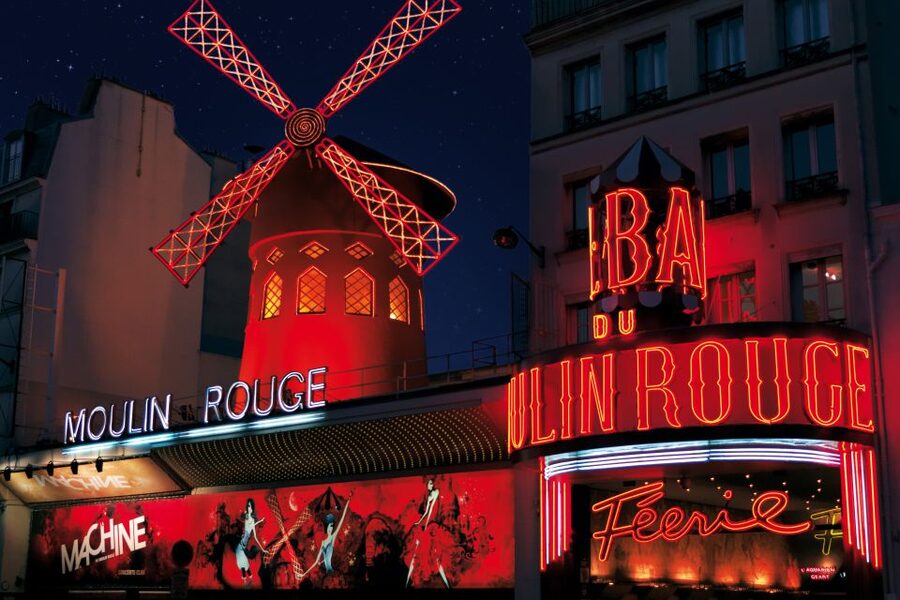 Paris: Dinner Show at the Moulin Rouge - The final call