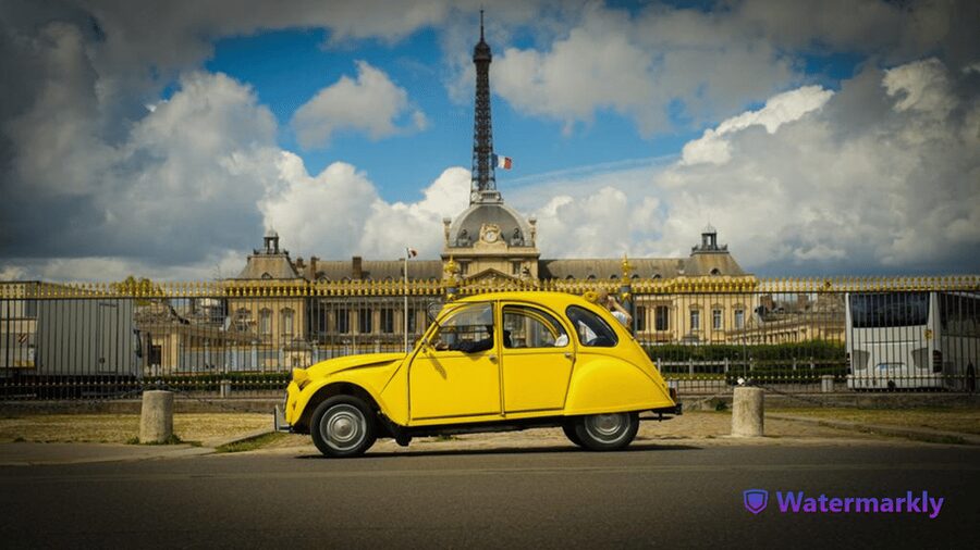 Paris: Discover Paris 2CV - From the Eiffel Tower to École-Militaire