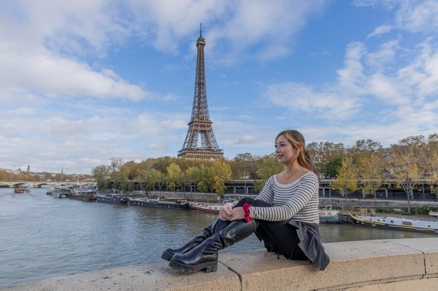 Paris: Eiffel Area Private Photoshoot - How Quickly Do the Photos Arrive?