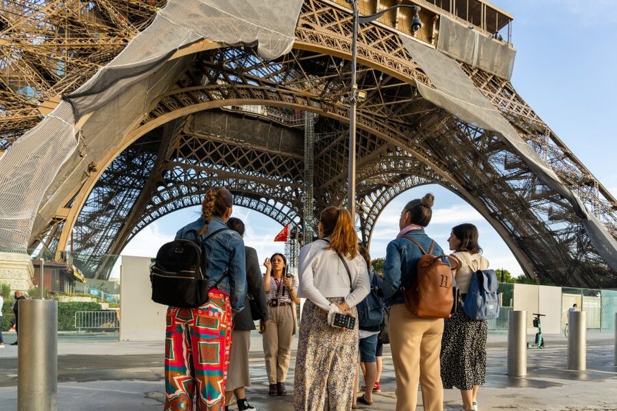 Paris: Eiffel Tower 2nd Floor or Summit Access - Is the summit worth the extra wait?