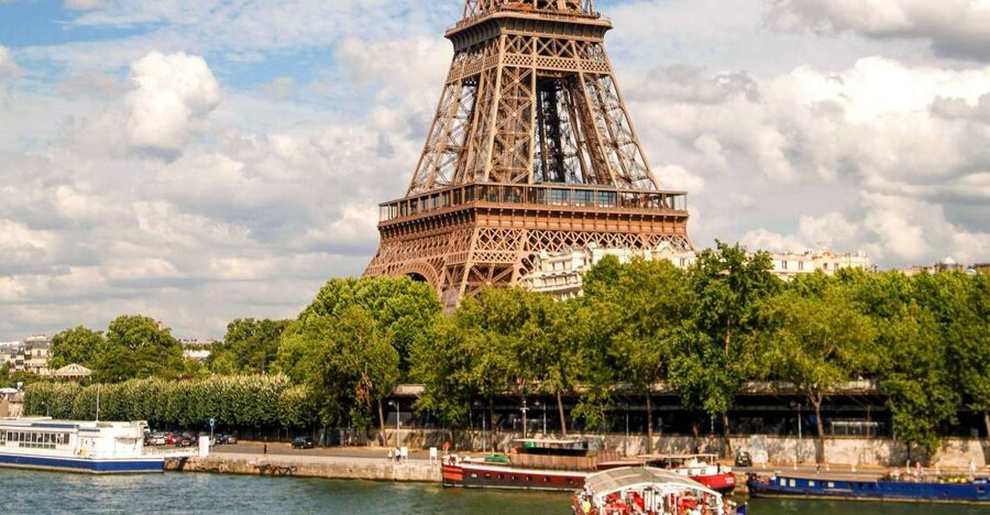 Paris: Eiffel Tower Access by Elevator & Seine River Cruise - Reaching the Eiffel Tower’s second floor