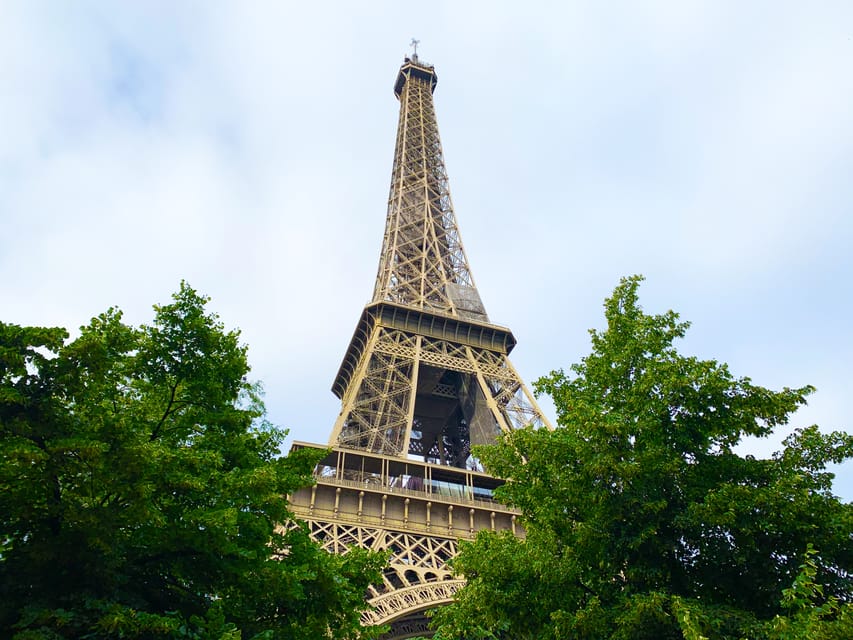 Paris: Eiffel Tower Elevator 2nd Level and Summit Access - Meeting at Avenue de la Bourdonnais