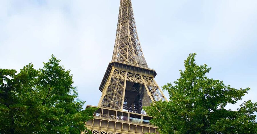 Paris: Eiffel Tower Elevator 2nd Level and Summit Access - The second floor gives you the clearest Paris view