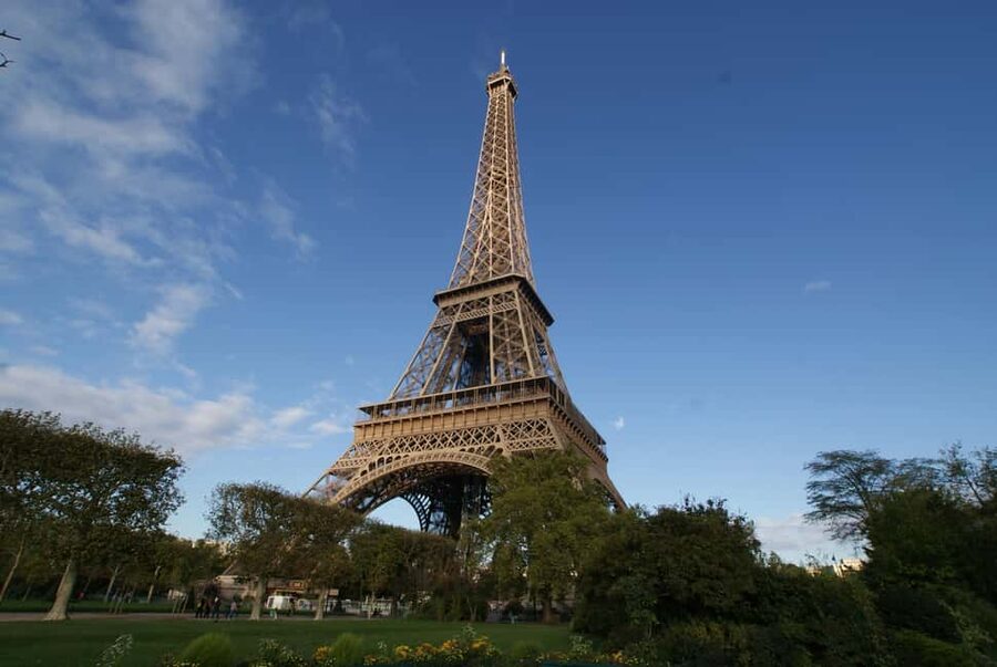 Paris: Eiffel Tower Elevator 2nd Level and Summit Access - Is $58 a fair price?