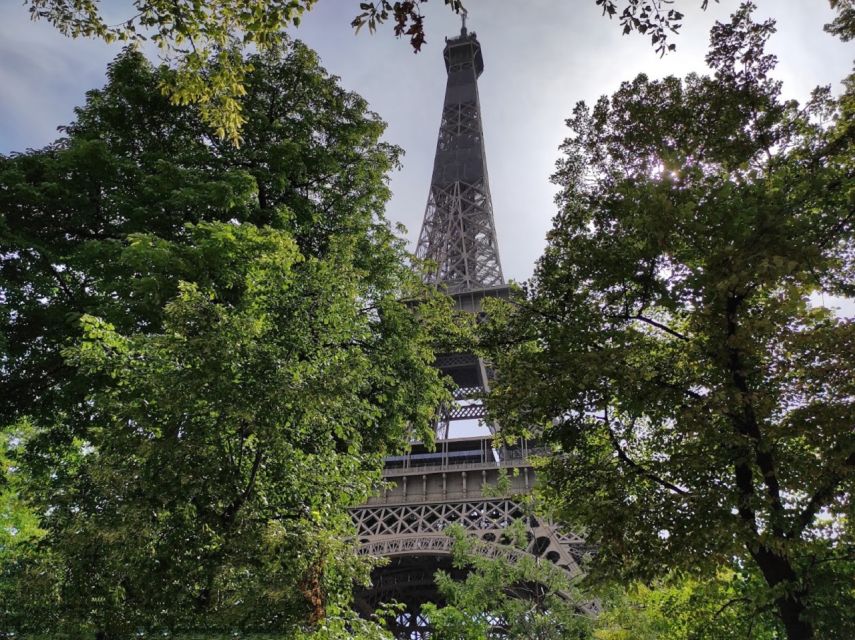 Paris: Eiffel Tower Entry Ticket with Optional Summit Access - Key points to know before you book