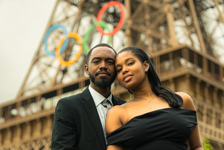 Paris: Eiffel Tower & Louvre Private Photoshoot - Meeting at Trocadéro without confusion
