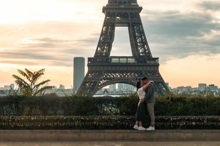 Paris: Eiffel Tower Private Professional Photoshoot - Is $74 Good Value?