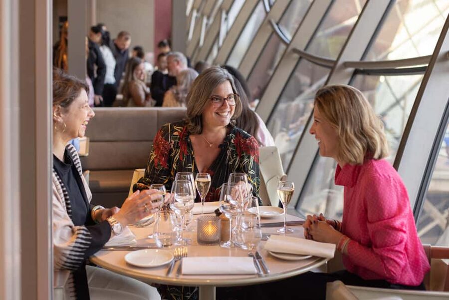 Paris: Eiffel Tower's Madame Brasserie 3-course lunch 12:00 - The arrival process at noon