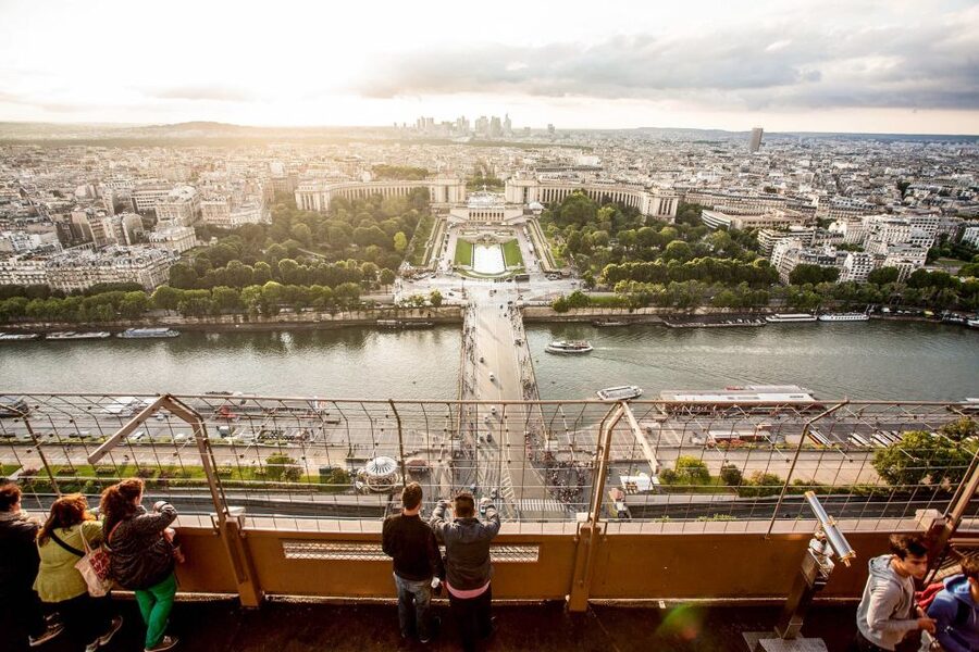 Paris: Eiffel Tower Summit or Second Floor Access - Continuing to the summit