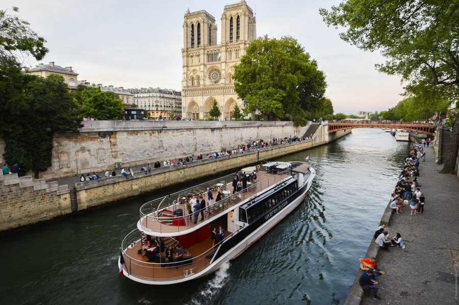 Paris: Eiffel Tower Tour & Seine River Cruise Tour - What the 135-minute schedule really means