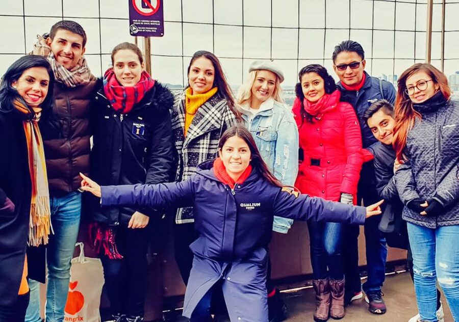 Paris: Eiffel Tower Tour with Summit or 2nd Floor Access - Key points to know before booking