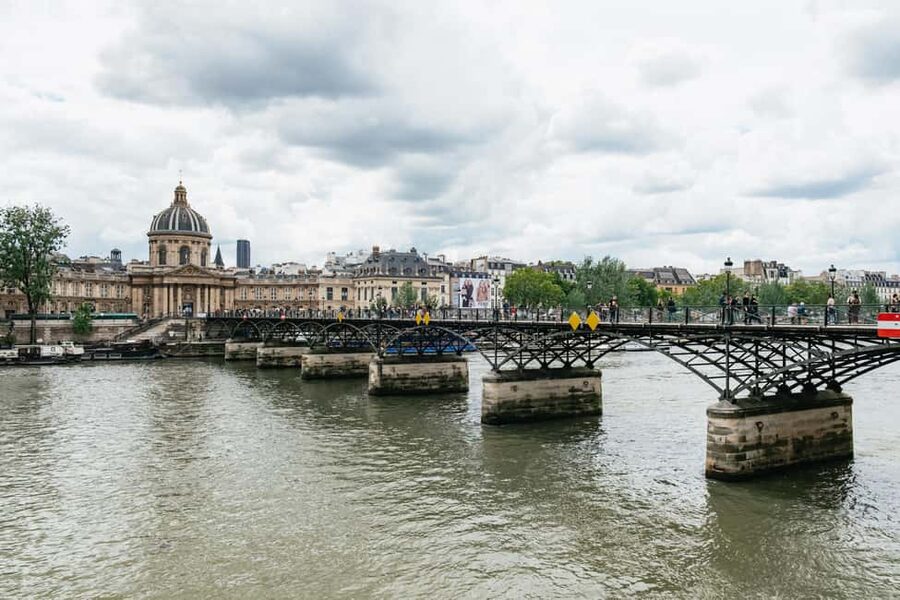 Paris: Emily TV Show Locations Guided Walking Tour - Musée de la Monnaie and the fashion-show connection