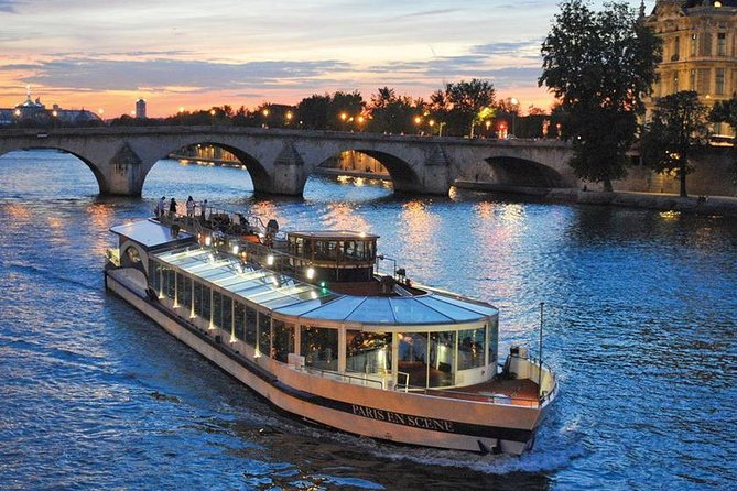 Paris en Scene 3 Course Seine River Dinner Cruise - A Paris Dinner With the Seine Doing the Work