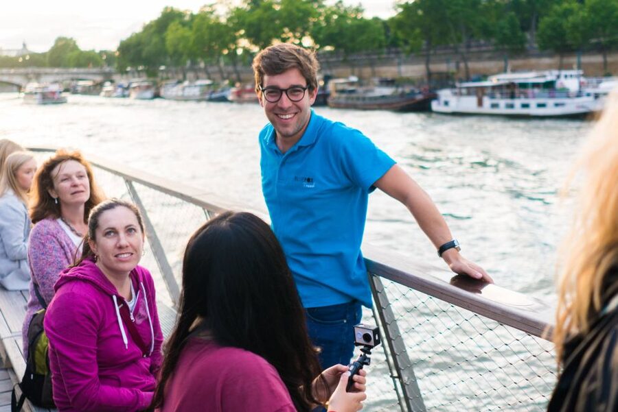 Paris: Evening Bike and Boat Tour - Starting in the Latin Quarter at Place Saint-Michel
