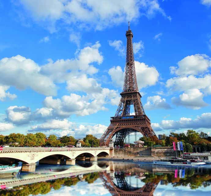Paris: Family-Friendly River Seine Guided Cruise - Timing, seating, and small ways to improve the ride