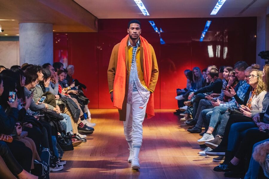 Paris: Fashion Show at Galeries Lafayette Haussmann - The Galeries Lafayette setting is part of the ticket