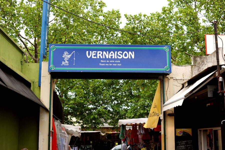 Paris: Flea Market Insider's Tour in Extra-Small Group - The first walk through Saint-Ouen