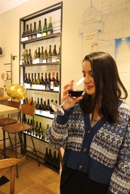Paris: French Wine and Cheese Guided Tasting - The opening lesson: France in a glass
