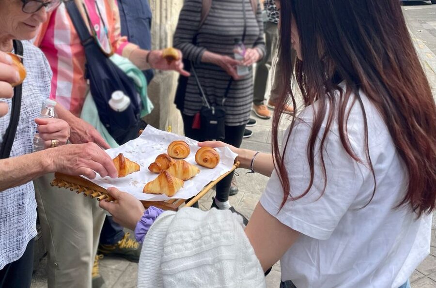 Paris: Full-Day Custom Tour with Local Guide - Who will get the most from this tour?