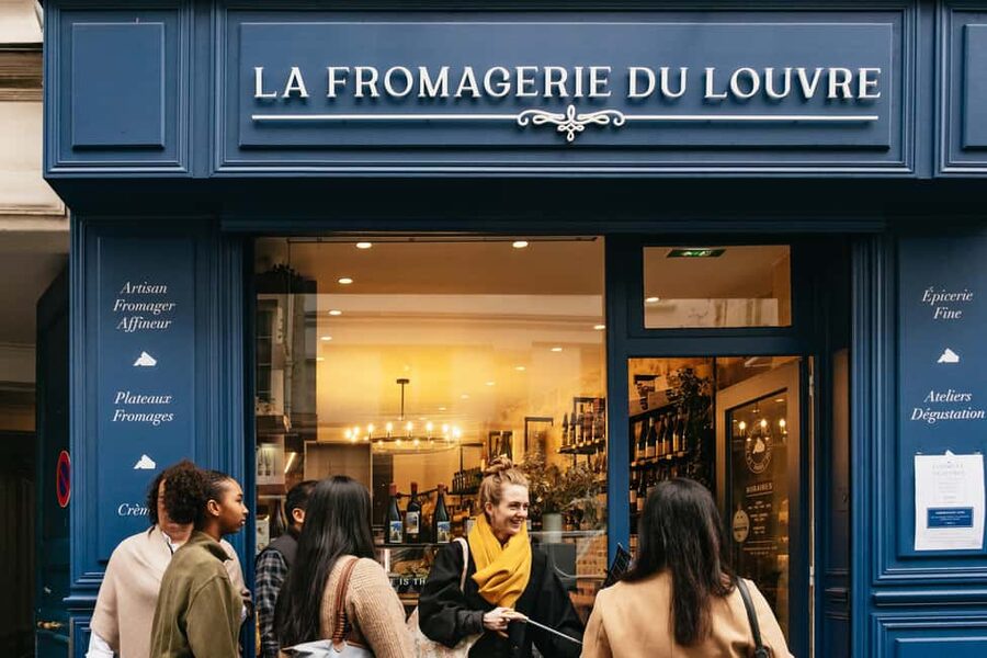 Paris: Gourmet Food Tour with Over 10 Tastings and Wine - Macarons and the Meilleur Ouvrier de France tradition