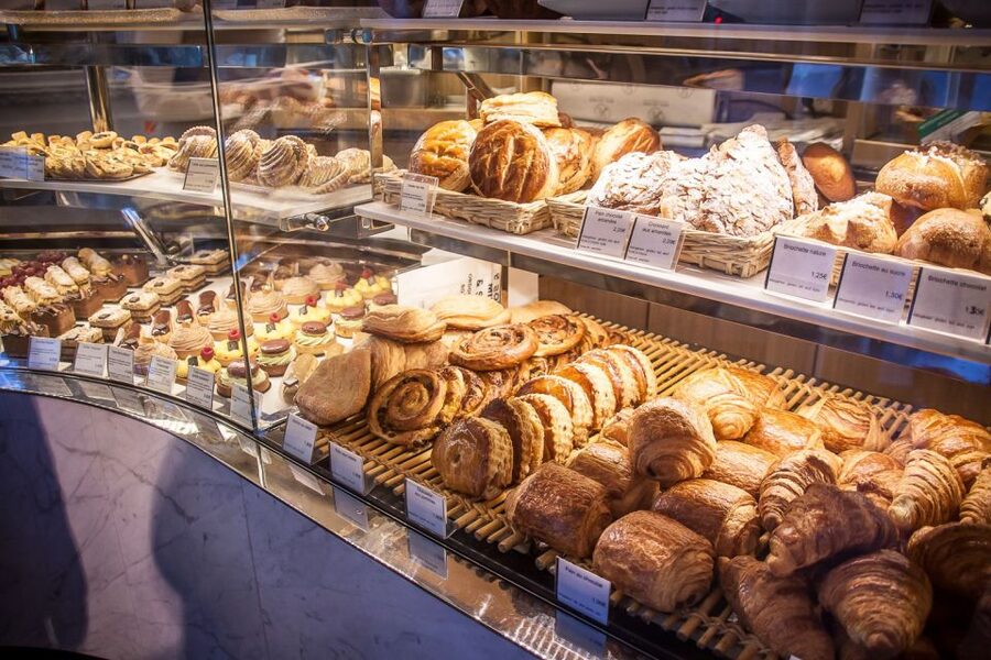 Paris Gourmet Tour - Cheese, from mild textures to stronger flavors