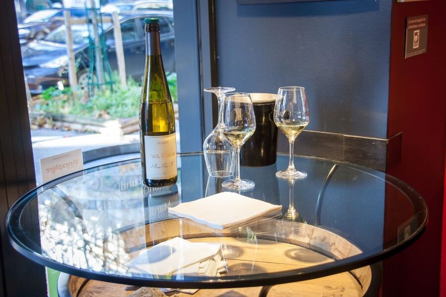 Paris Gourmet Tour - Wine and the French way of pairing food