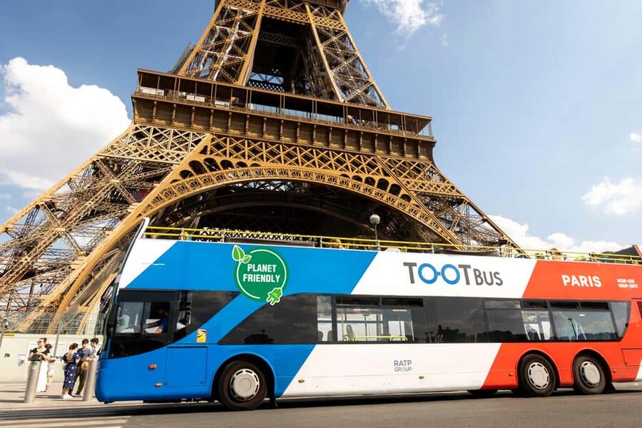 Paris: Hop-on Hop-off Bus Tour & Seine Cruise Bundle Tour - Stop 1: Opera and the grands magasins