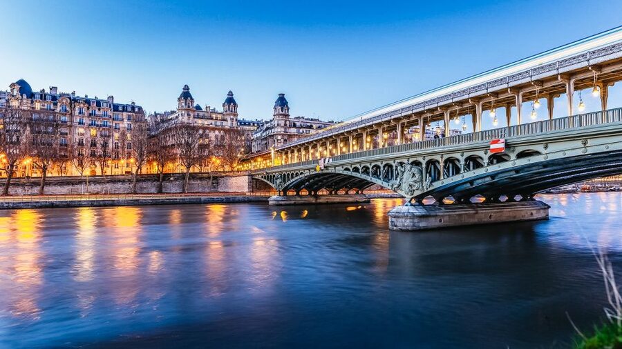 Paris: Illuminated Evening River Cruise & Waffle Tasting - Who will enjoy this most?