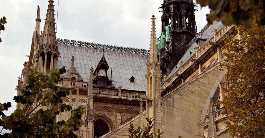 Paris Jewish History 2-Hour Private Guided Walking Tour - Starting beside Shakespeare & Company