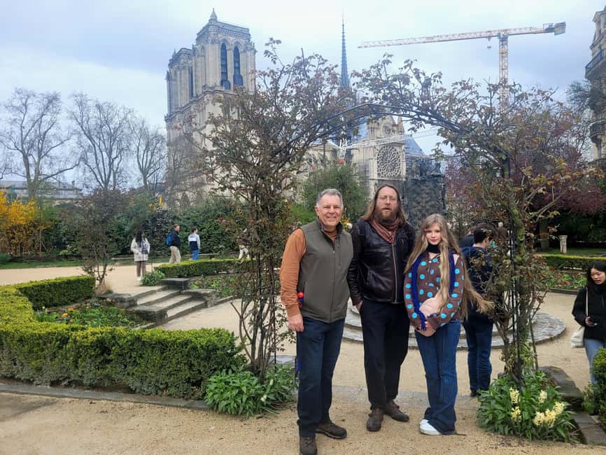 Paris: Latin Quarter and Saint Germain Guided Walking Tour - Pace, comfort, and what to bring