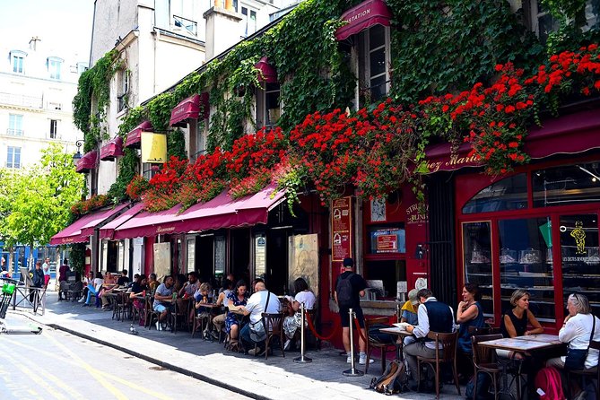 Paris Le Marais Food Tour With 10+ Tastings, Cheese, Wine & More - Cheese, bread, and wine at Marché Enfants Rouge