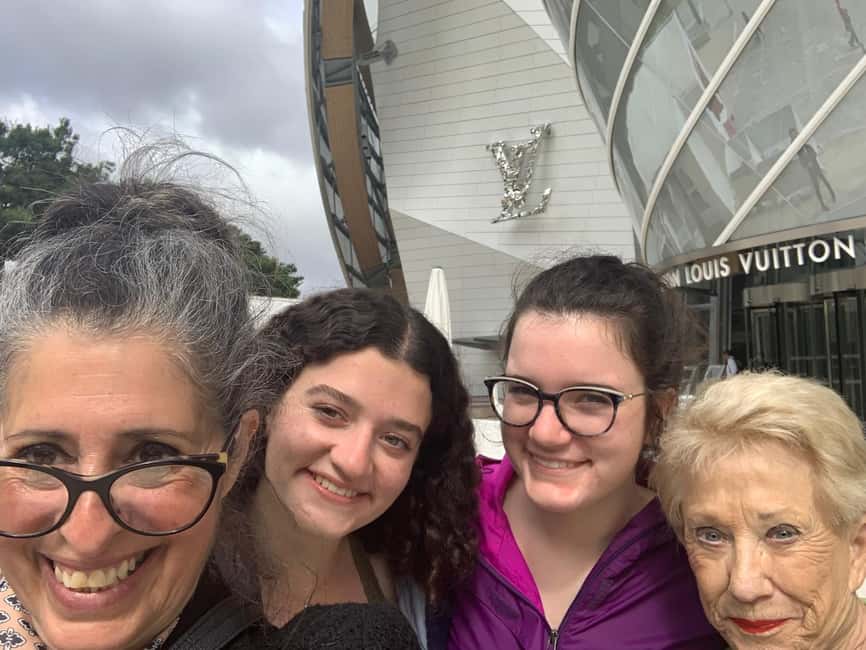 Paris: Louis Vuitton Foundation Exterior Tour with Entry - Key Points At A Glance