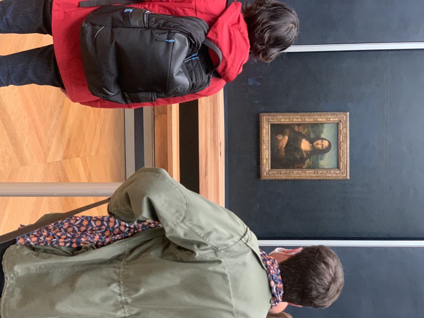 Paris Louvre: 2-Hour Private Tour for Groups or Families - The Louvre itself becomes part of the story
