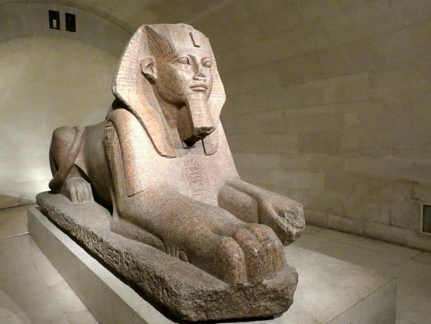Paris: Louvre Guided Tour with Skip-the-Line Entry Tickets - Key points to know before you book