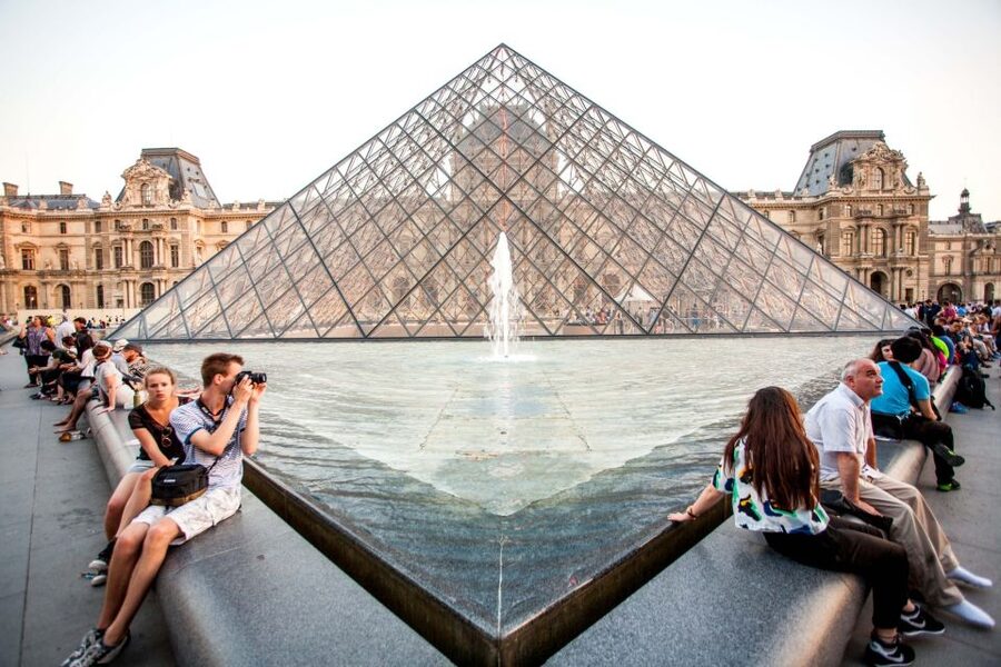 Paris: Louvre Museum Guided Tour - Mona Lisa, Venus de Milo, and Winged Victory