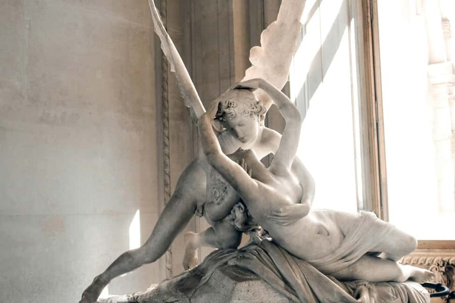 Paris: Louvre Museum & River Cruise Priority Access Tickets - Key points to know before booking