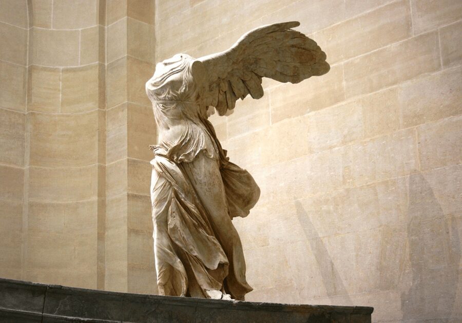 Paris: Louvre Museum Ticket & Exclusive Immersive AudioGuide - A realistic one-day plan