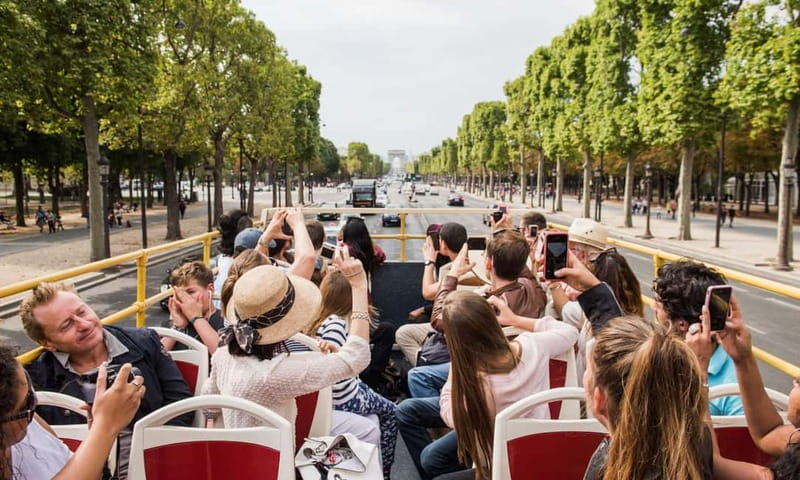Paris: Louvre Museum Ticket with Audio guide - Key things to know before visiting
