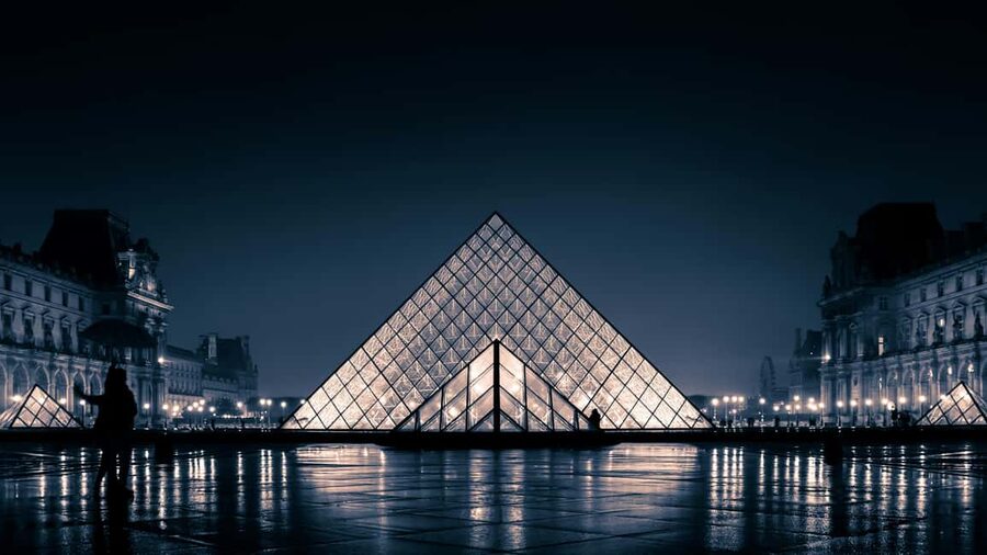Paris: Louvre Museum Ticket with Optional Hosted - Is the $35 price good value?