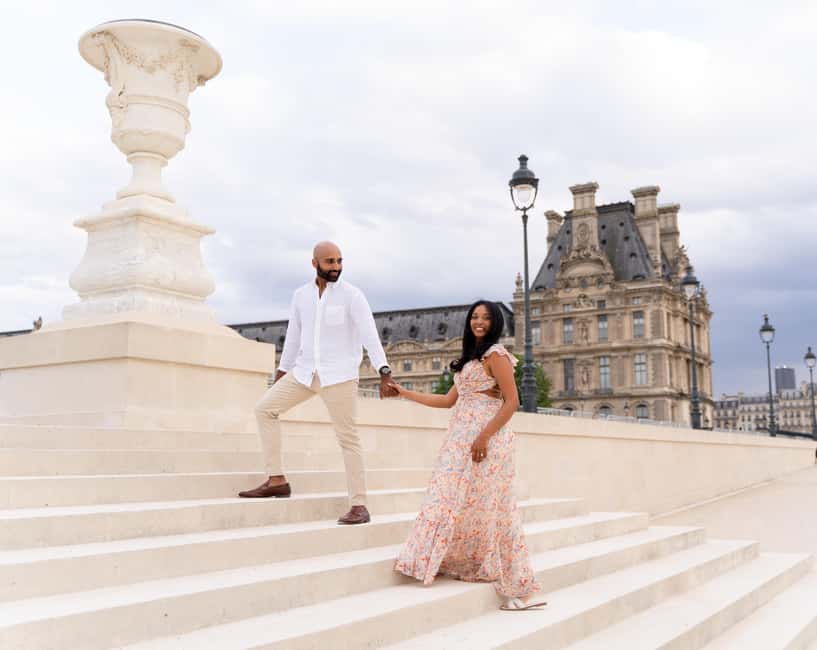 Paris: Louvre photoshoot or Seine bridges Eiffel Tower walk - What this Paris photoshoot is really like