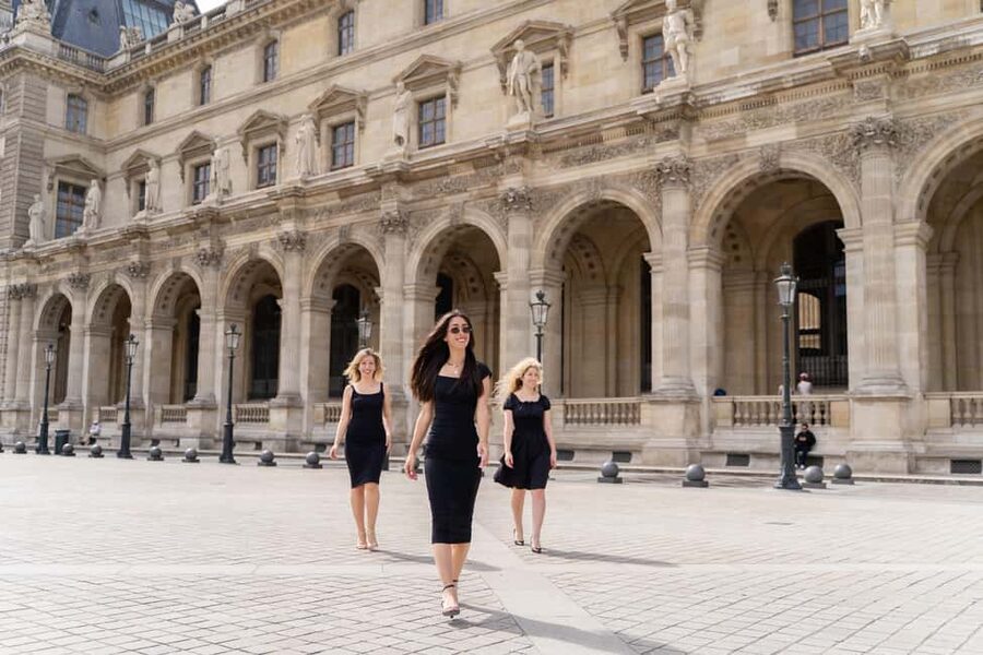 Paris: Louvre photoshoot or Seine bridges Eiffel Tower walk - Pont Alexandre, Paris at its most theatrical