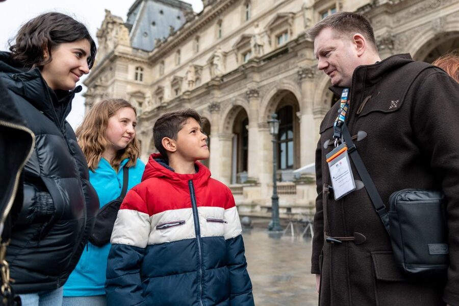 Paris: Louvre Private Family Tour for Kids + Reserved Entry - Key points to know before booking