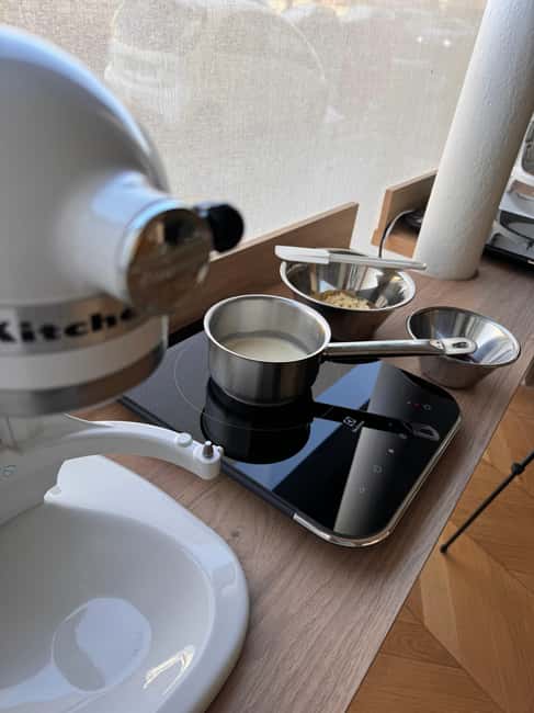Paris: Macaron Baking Class in Central Paris - Fillings, flavor choices, and the finished batch
