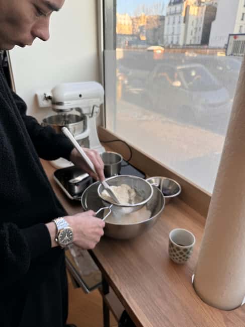 Paris: Macaron Baking Class in Central Paris - The science behind a successful macaron